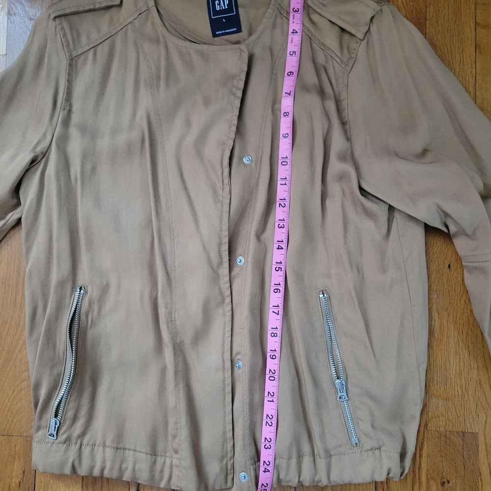 Gap Collarless Utility Jacket - image 5